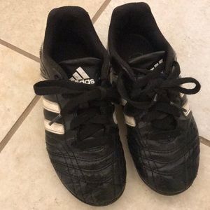 Sports outdoor cleats